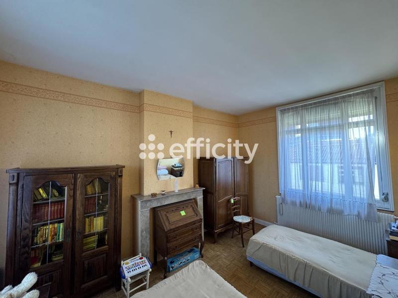 Maison - 138 m² - 8 pièces