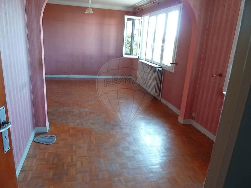 Maison - 77 m² - 5 pièces