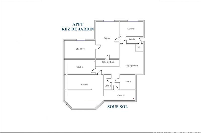 Maison - 235 m² - 12 pièces