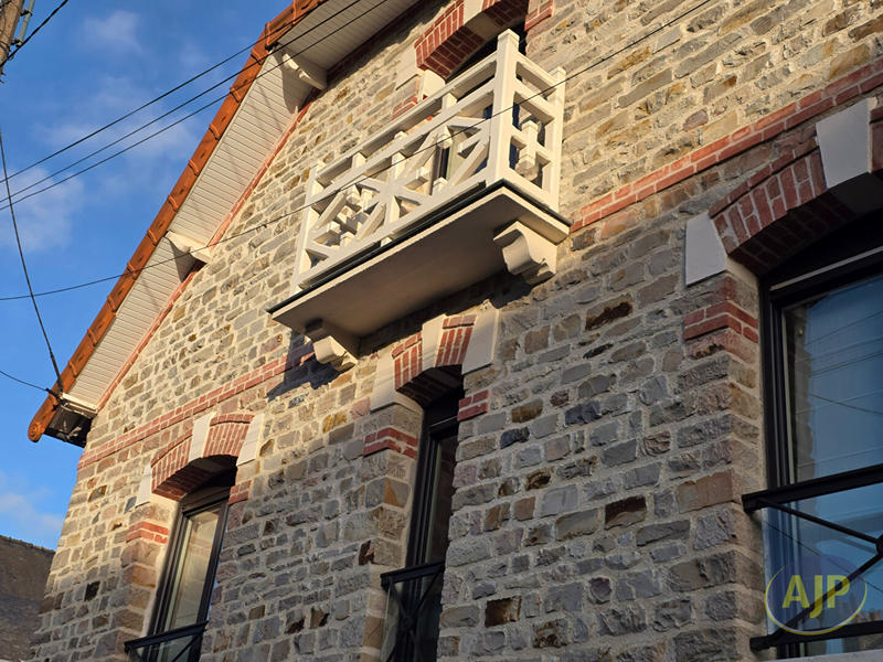 Maison - 135 m² - 6 pièces