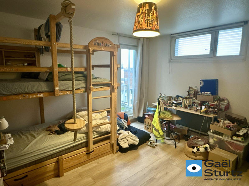 Duplex - 94 m² - 4 pièces