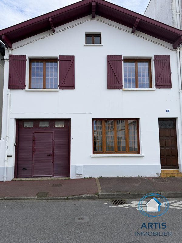 Maison ancienne - 145 m² - 6 pièces