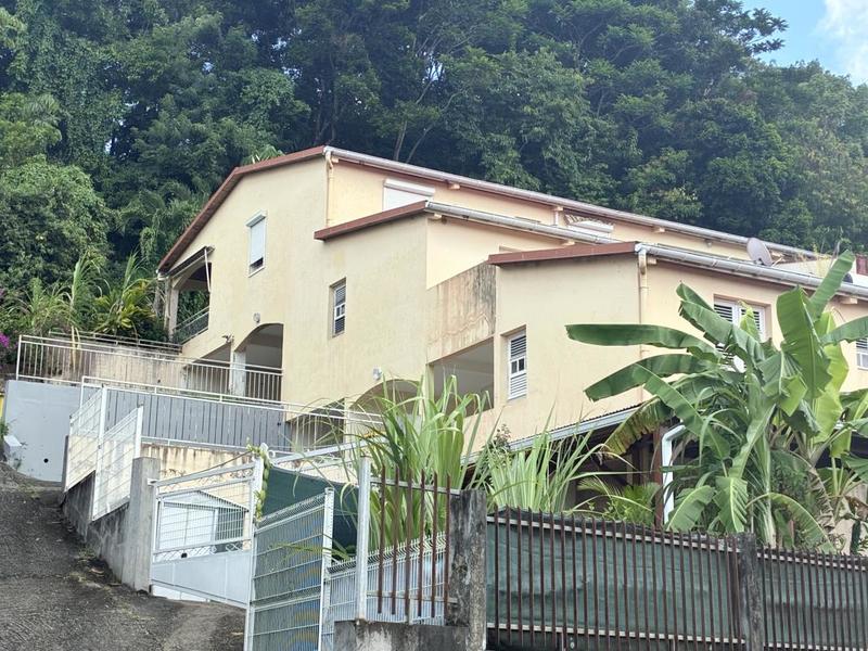 Appartement - 86 m² - 3 pièces