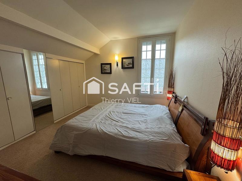 Maison - 150 m² - 5 pièces