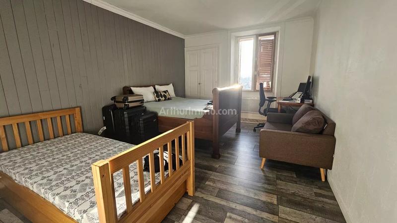 Maison - 144 m² - 5 pièces