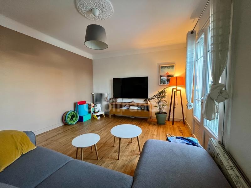 Maison - 135 m² - 6 pièces