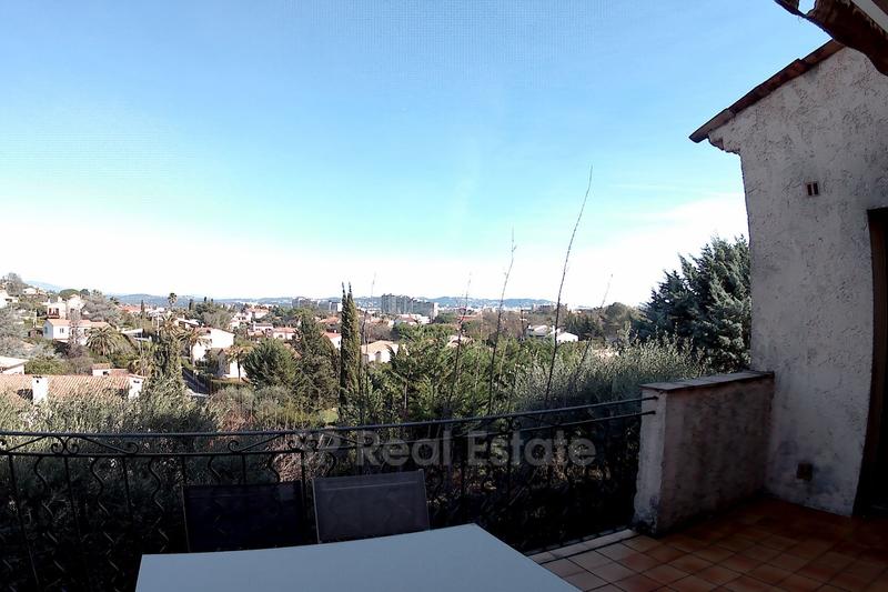 Maison - 183 m² - 7 pièces