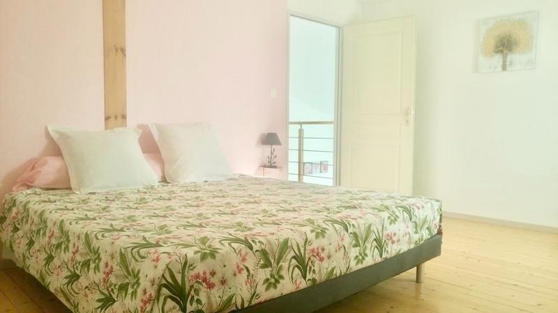 Maison en pierre - 220 m² - 7 pièces