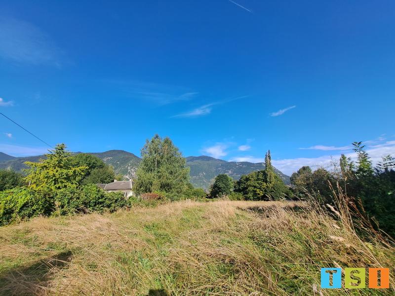 Terrain constructible - 2 730 m²