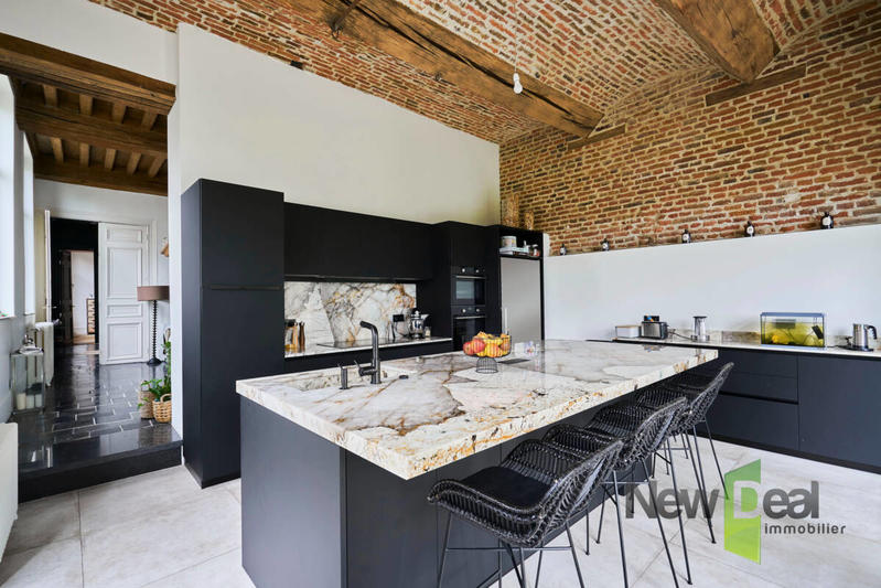 Demeure - 560 m² - 15 pièces