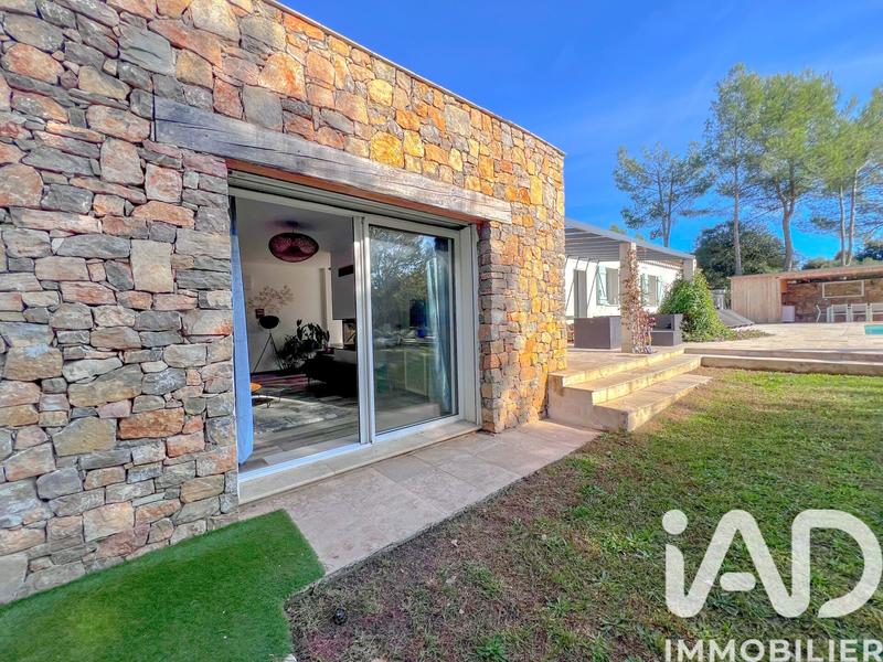 Maison - 185 m² - 5 pièces