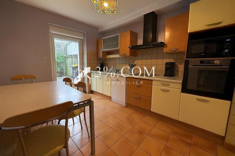 Maison - 190 m² - 8 pièces