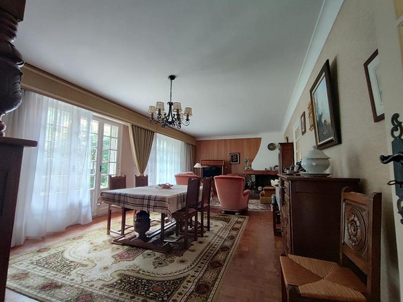 Maison - 192 m² - 8 pièces