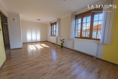 Maison - 65 m² - 3 pièces