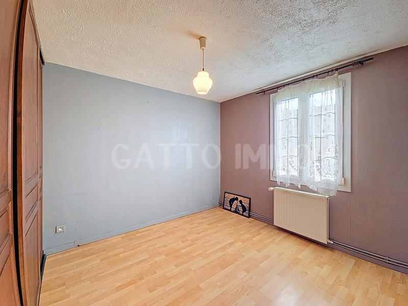 Maison - 125 m² - 7 pièces