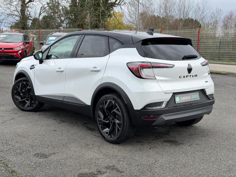 Renault Captur E-Tech full hybrid 160 ch esprit Alpine