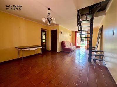 Maison - 190 m² - 8 pièces