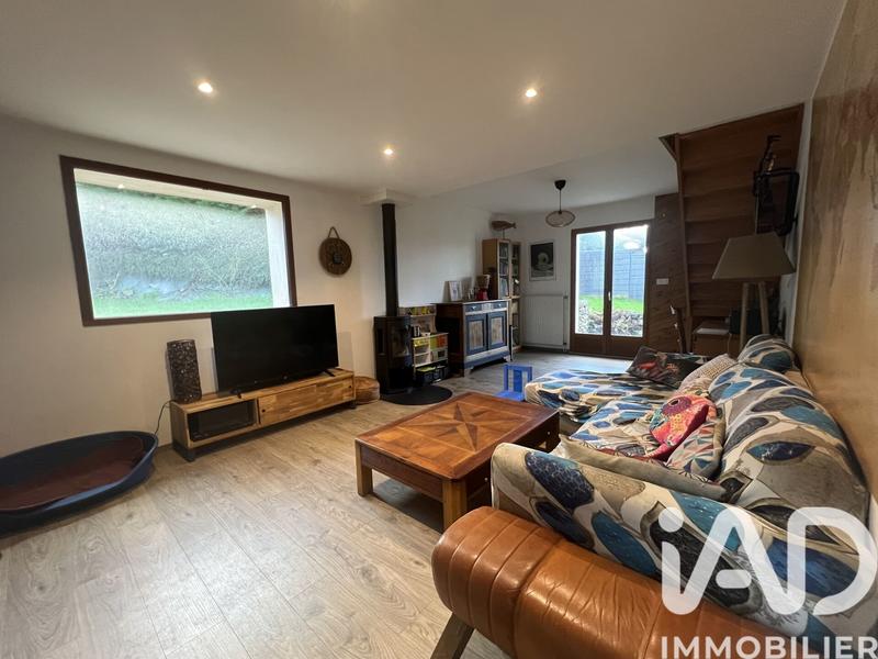 Maison - 99 m² - 5 pièces