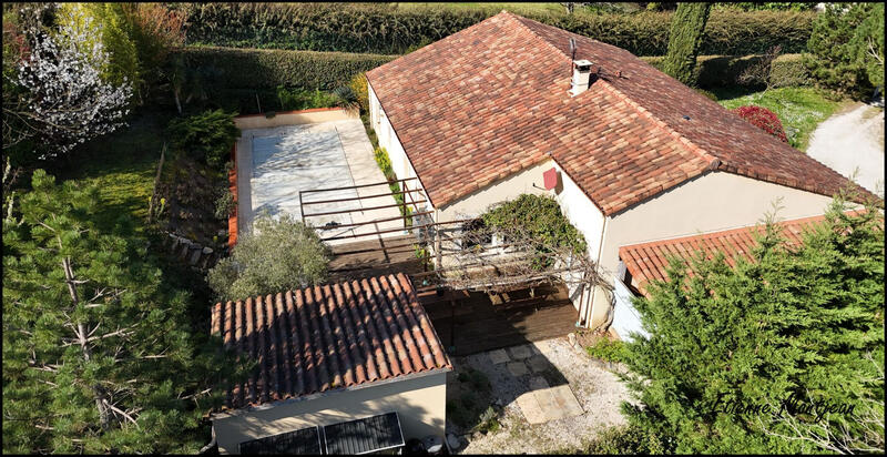 Maison contemporaine - 123 m² - 6 pièces