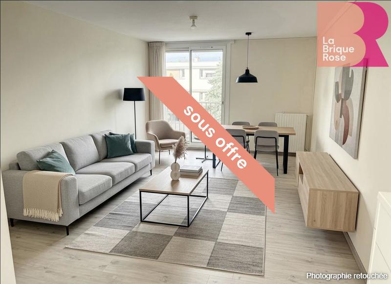 Appartement - 97 m² - 5 pièces