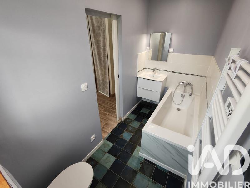 Maison - 193 m² - 8 pièces