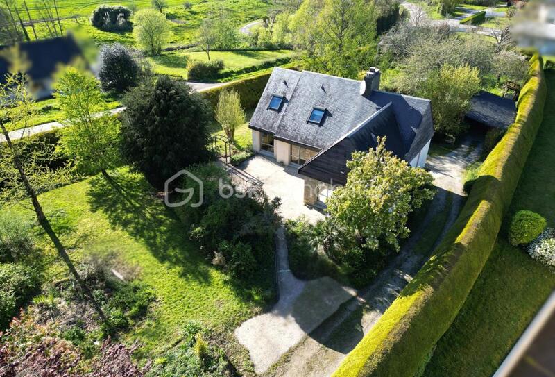 Propriété - 155 m² - 7 pièces