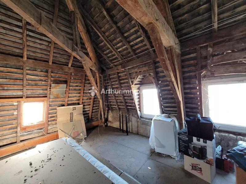 Immeuble - 180 m² - 8 pièces