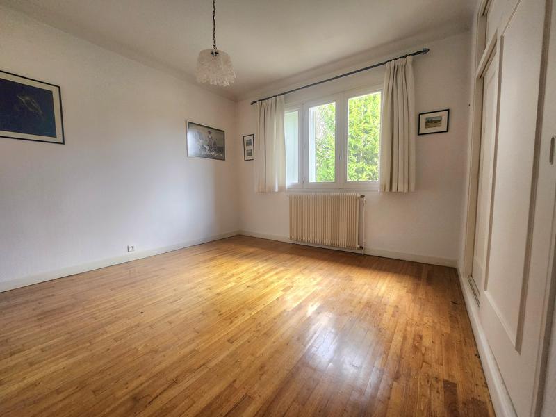 Maison traditionnelle - 110 m² - 6 pièces