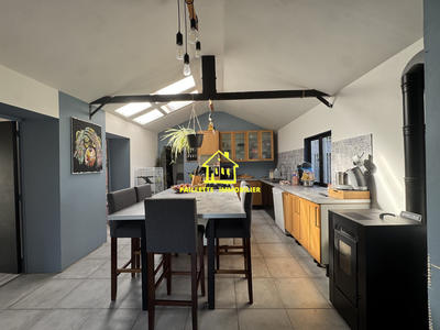 Maison - 138 m² - 4 pièces