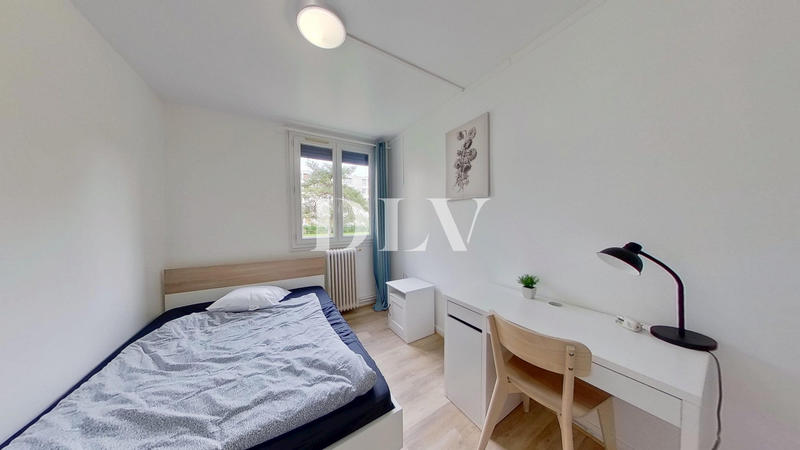 Appartement - 72 m² - 5 pièces