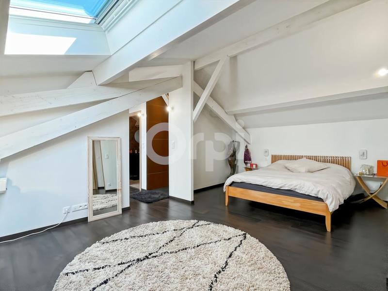 Propriété - 276 m² - 10 pièces