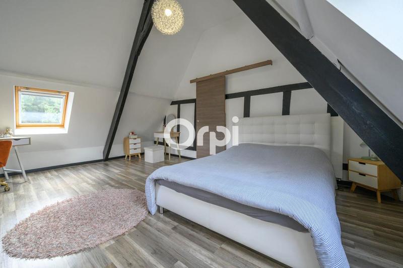 Maison - 215 m² - 6 pièces