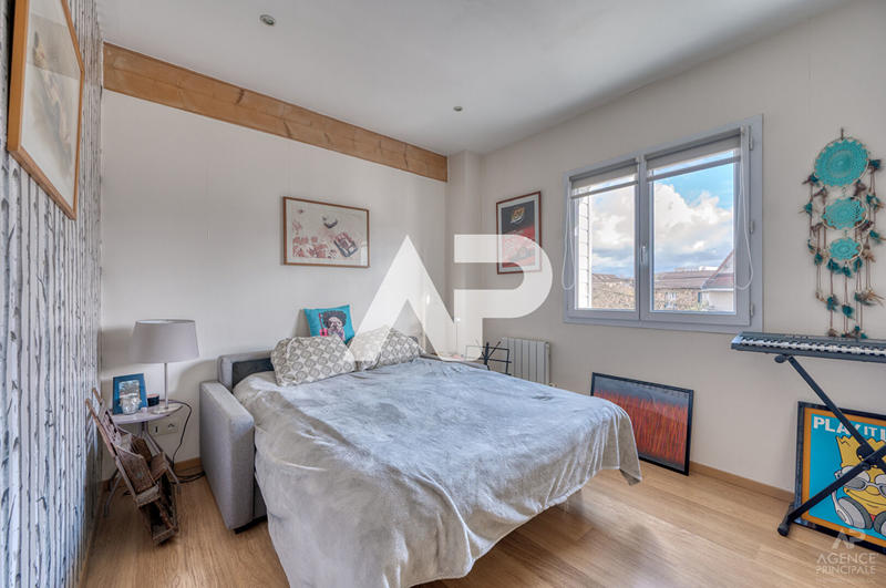 Maison - 175 m² - 5 pièces