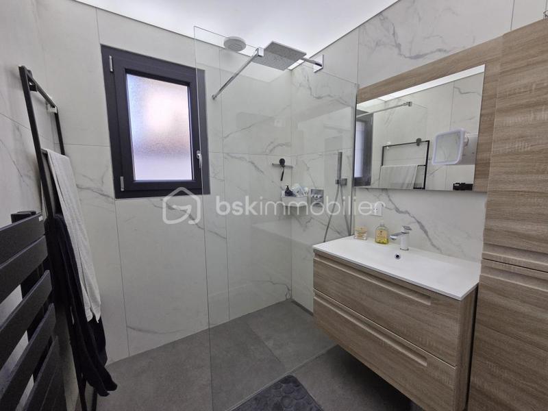 Villa - 158 m² - 5 pièces