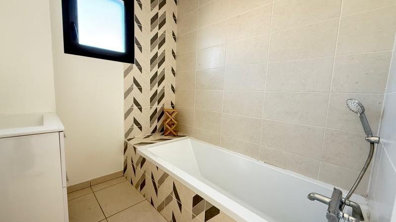 Maison contemporaine - 148 m² - 5 pièces