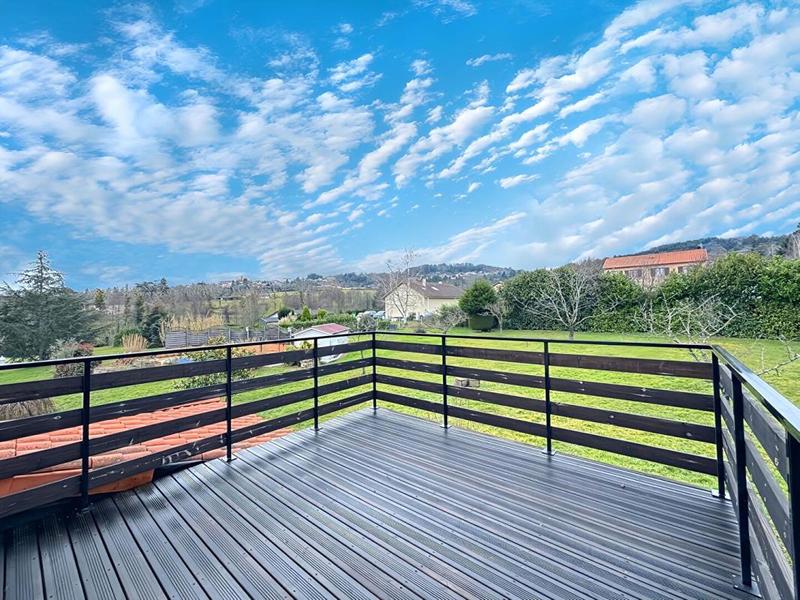 Maison - 190 m² - 8 pièces