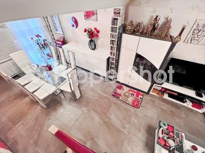 Maison - 76 m² - 5 pièces