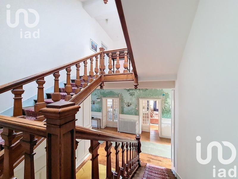 Maison - 480 m² - 11 pièces