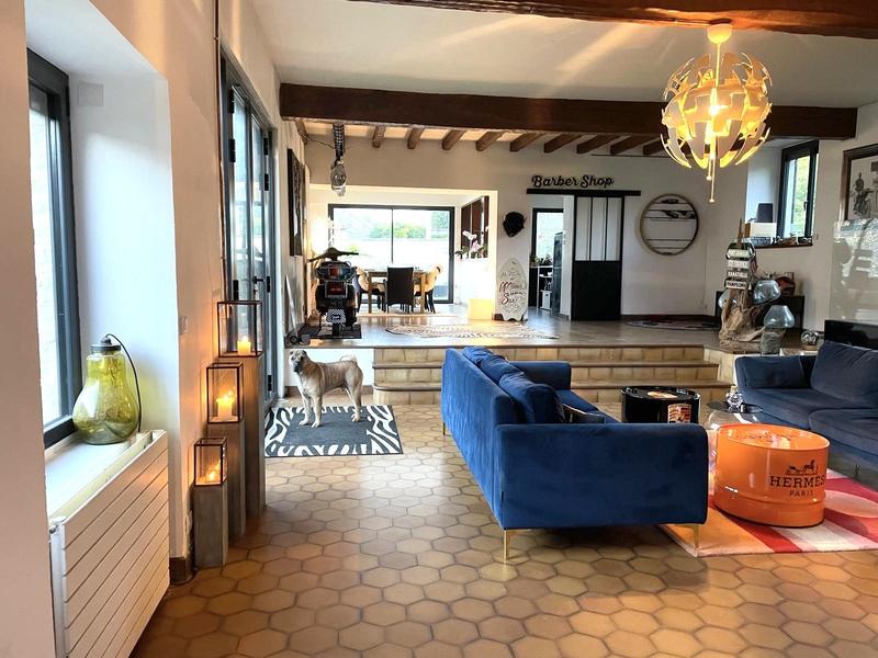 Maison ancienne - 340 m² - 12 pièces