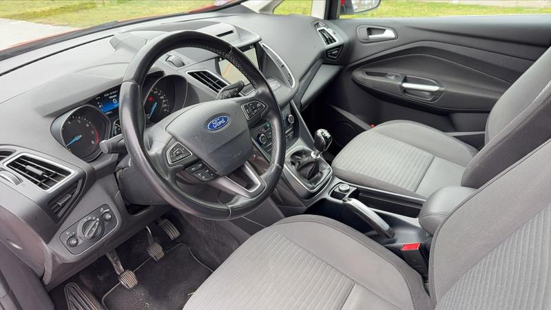 Ford Grand c-Max 1.0 EcoBoost 125 Titanium