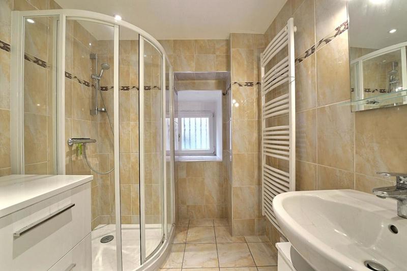 Maison - 173 m² - 6 pièces