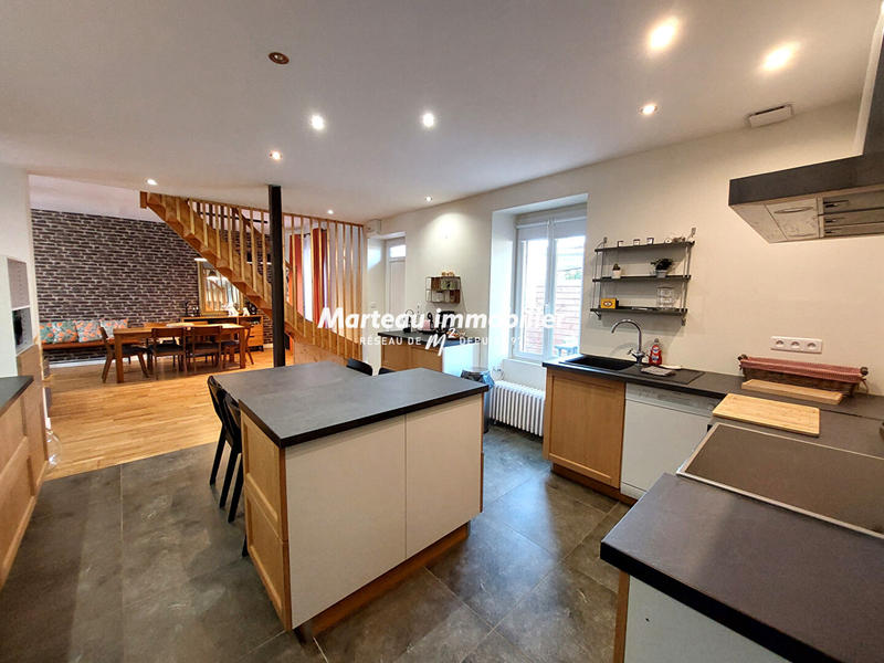 Maison - 123 m² - 7 pièces