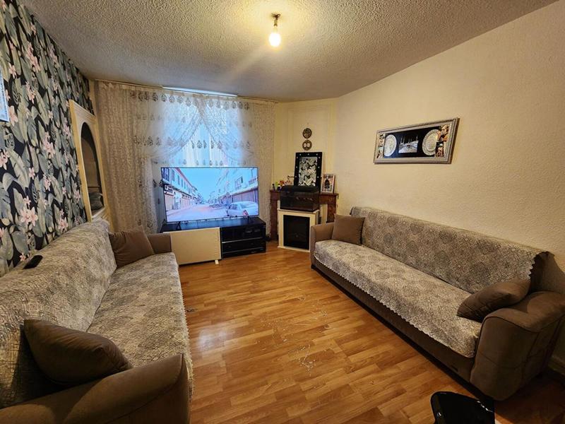 Immeuble - 147 m² - 5 pièces