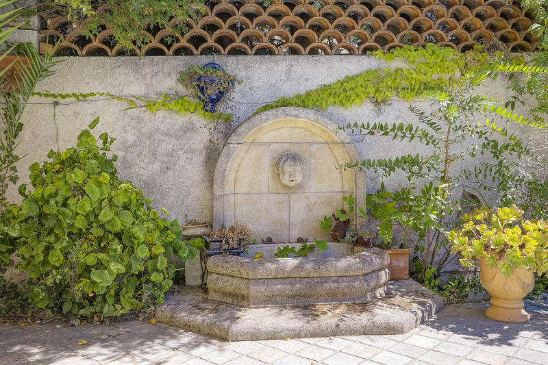 Villa - 214 m² - 6 pièces