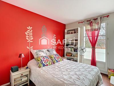 Appartement - 82 m² - 4 pièces