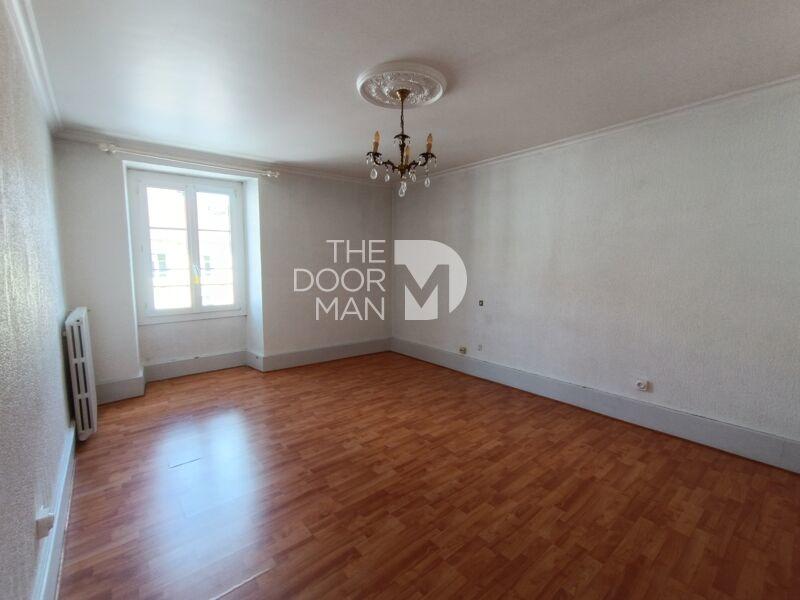 Maison - 150 m² - 4 pièces