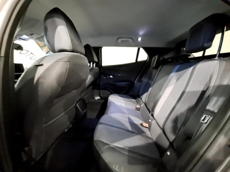 Peugeot 2008 Business bluehdi 130 ss eat8 allure