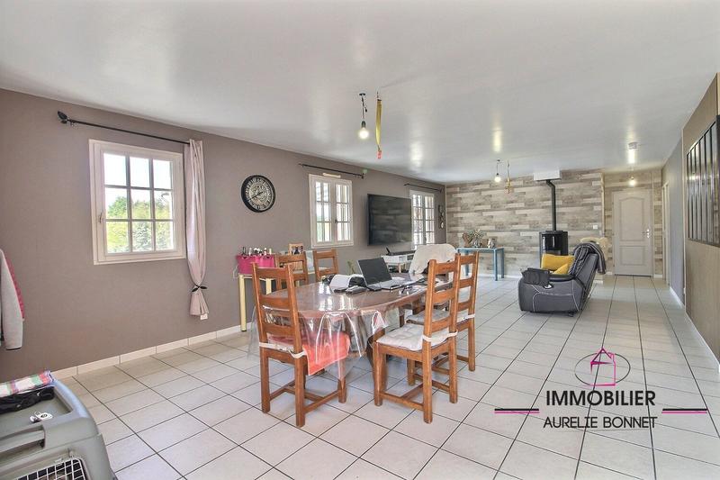 Maison - 104 m² - 5 pièces