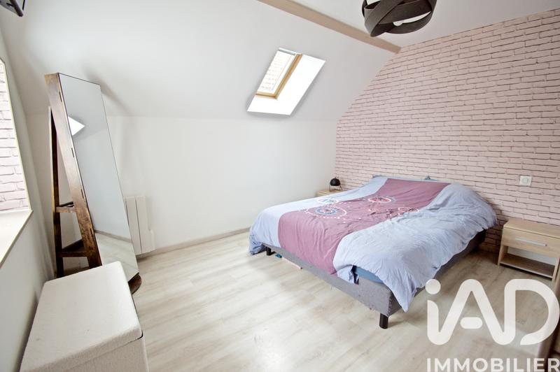 Maison - 98 m² - 5 pièces