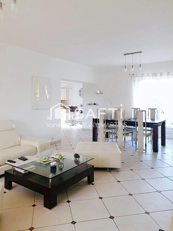 Maison - 150 m² - 5 pièces